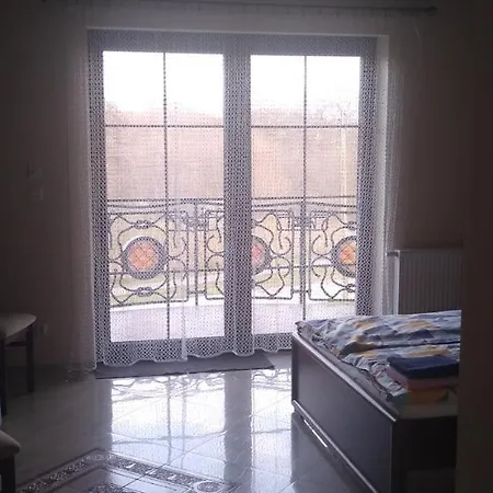 Wynajem Pokoi Osada Panzió